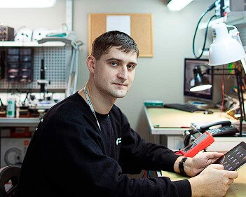Мастер сервисного центра по ремонту техники SuperMicro